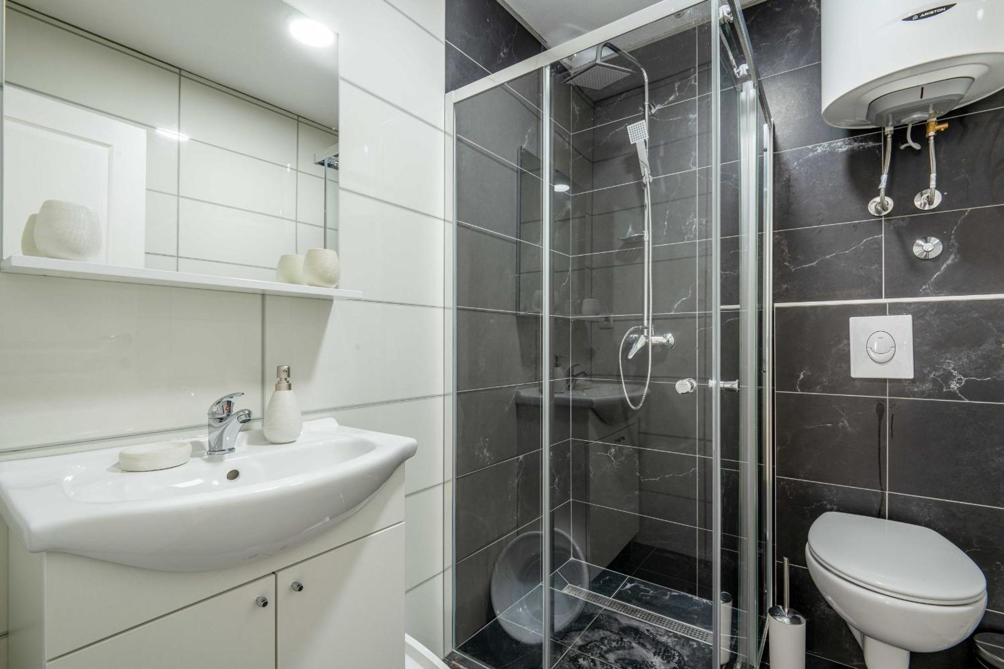 Apartments Milivojevic Bar Szoba fotó